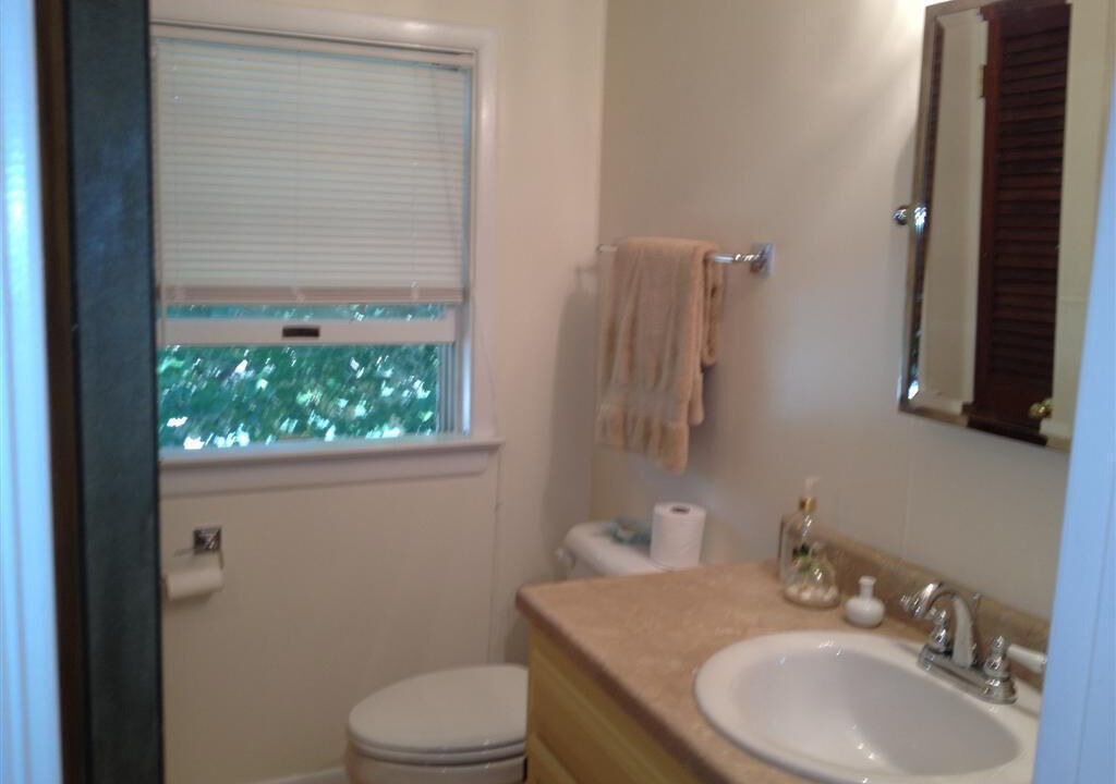 Photo of Bathroom in Greenport West