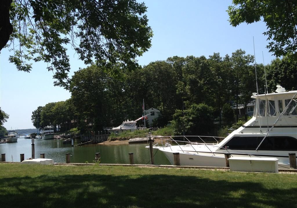 Photo of Outdoor in Greenport West