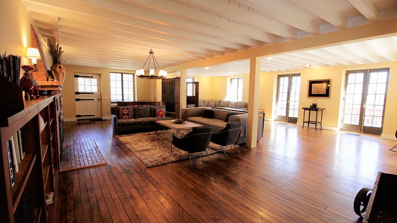 Photo of Bedroom in Lenox