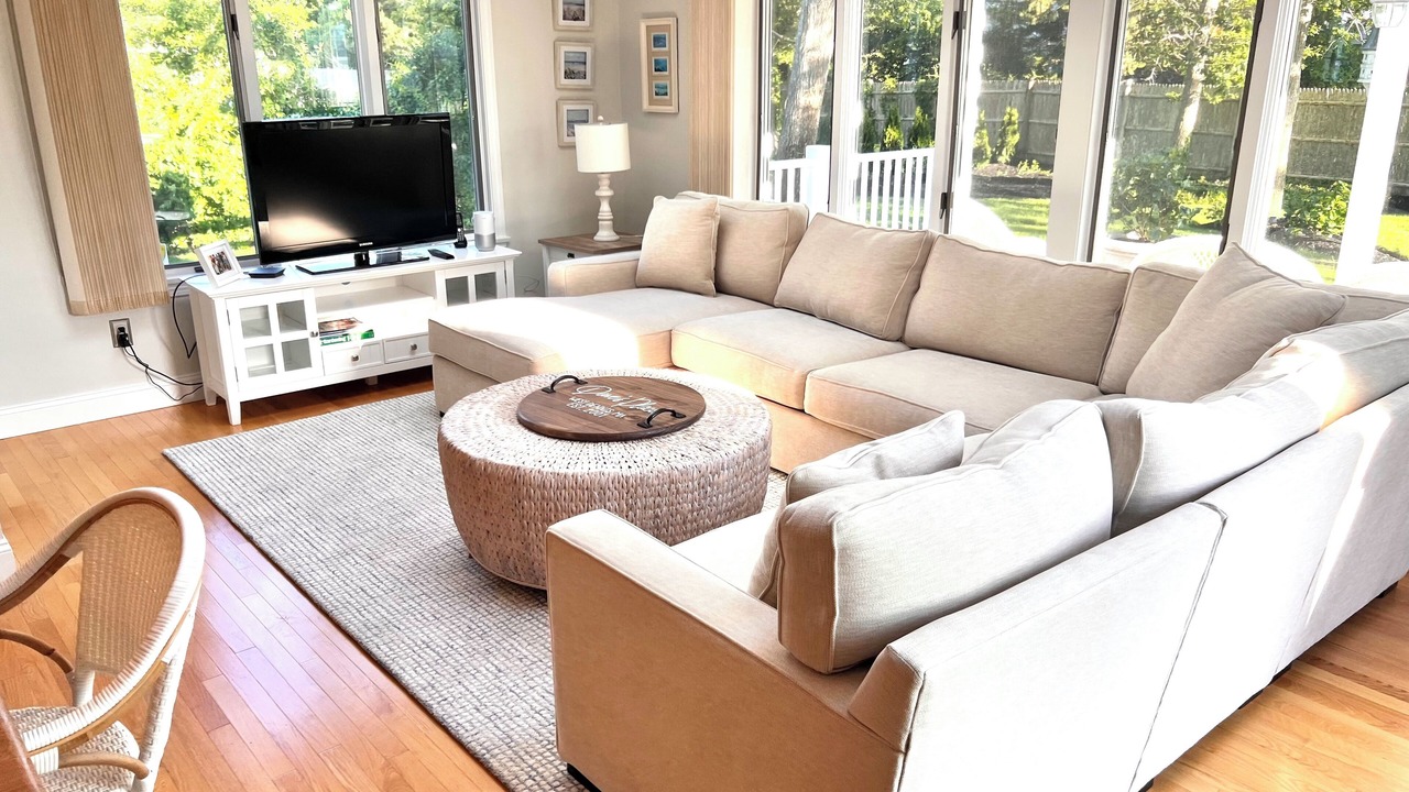 Photo of Livingroom in West Dennis