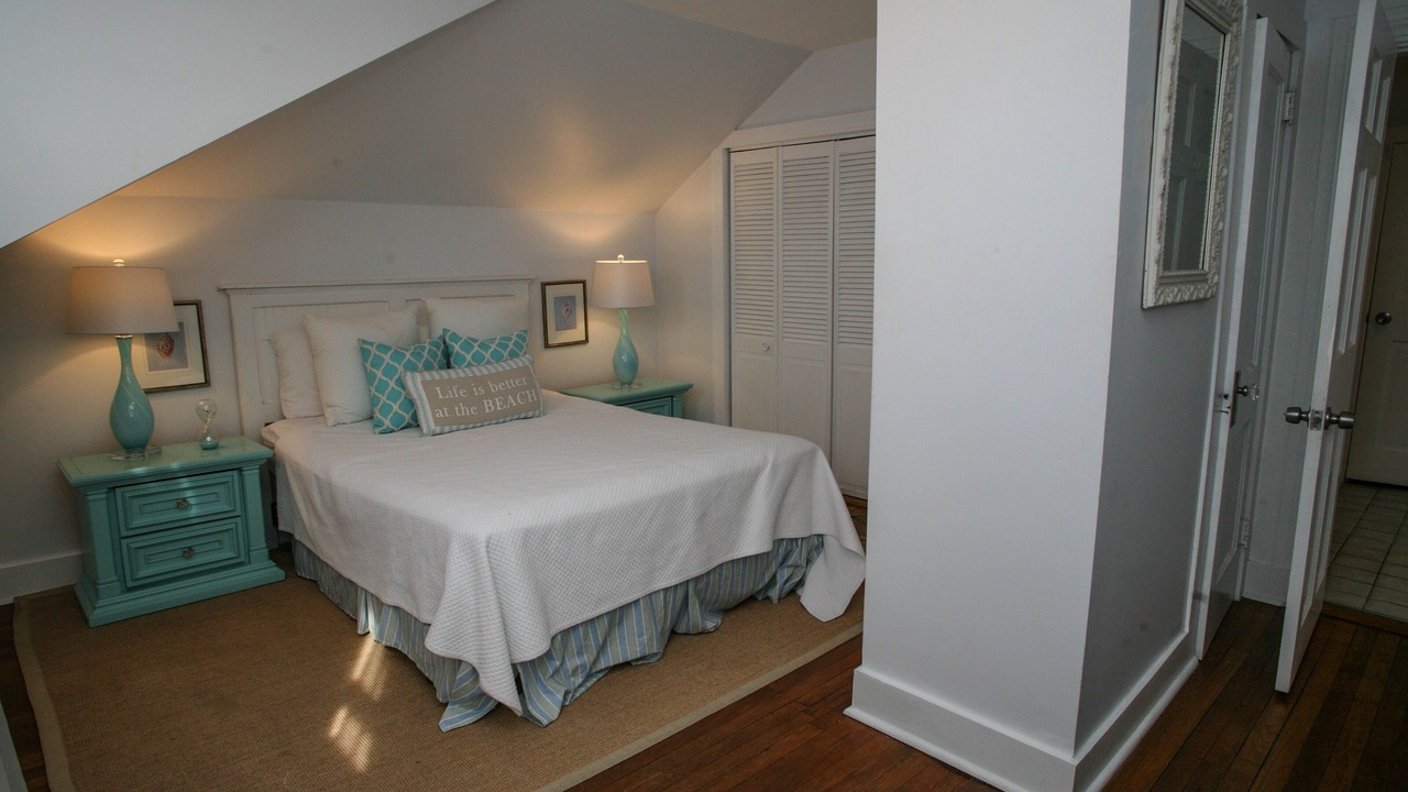 Photo of Bedroom in Off Broadway