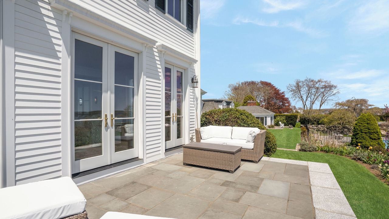 Photo of Patio Balcony in Stonington