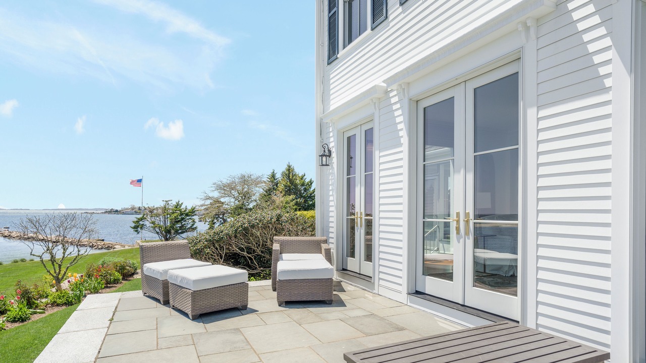 Photo of Patio Balcony in Stonington