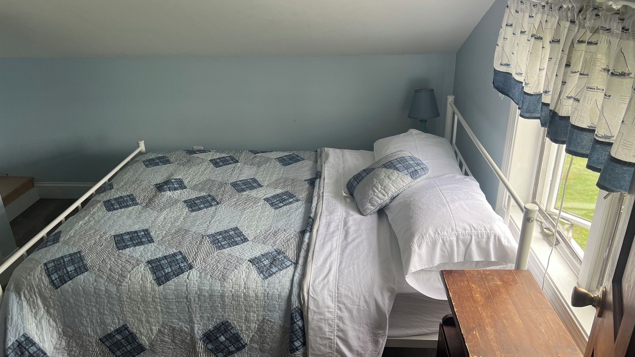 Photo of Bedroom in Narragansett