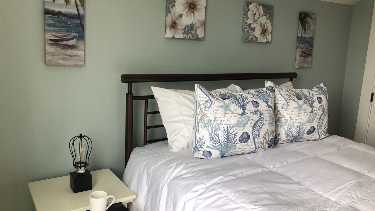 Photo of Bedroom in Yachting Village