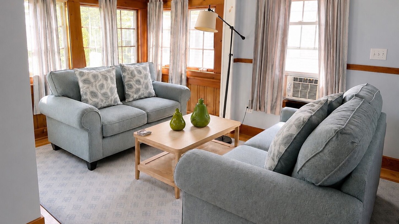 Photo of Livingroom in Ogunquit