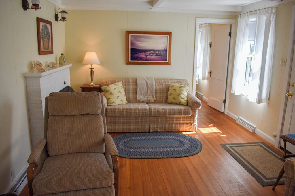 Photo of Livingroom in Dennis Port