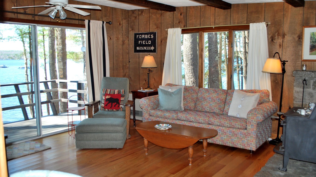 Photo of Livingroom in Raymond