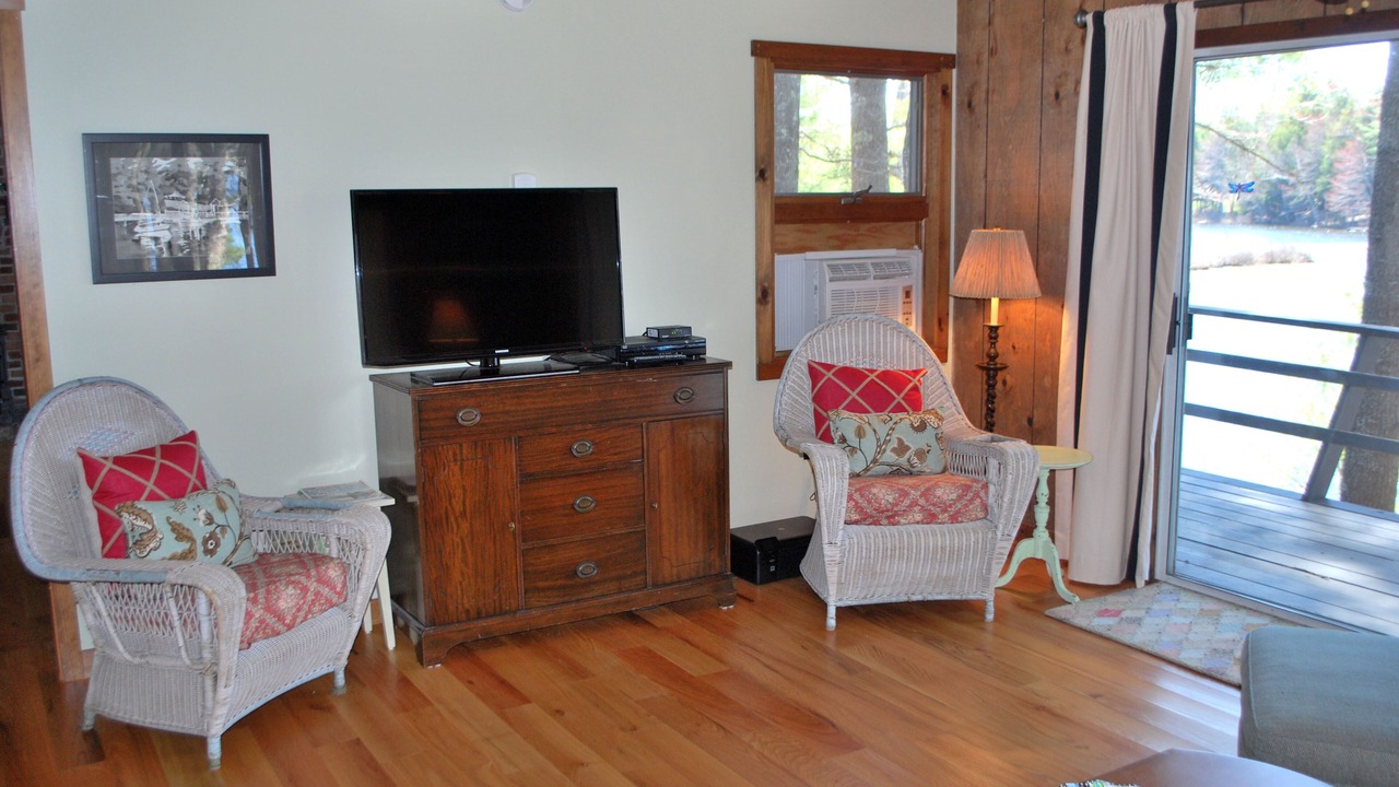 Photo of Livingroom in Raymond