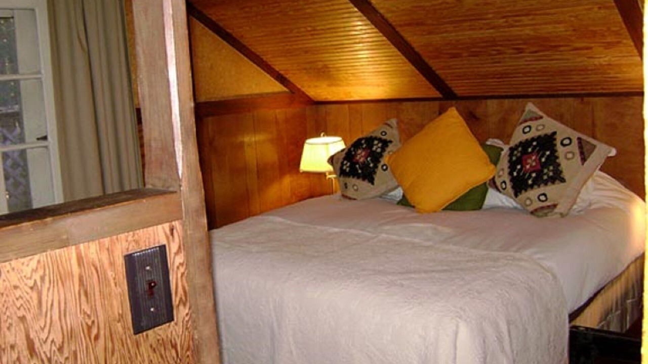 Photo of Bedroom in Williamsville