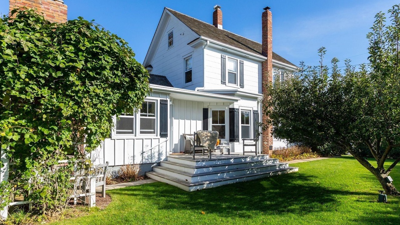Photo of Outdoor in Greenport West