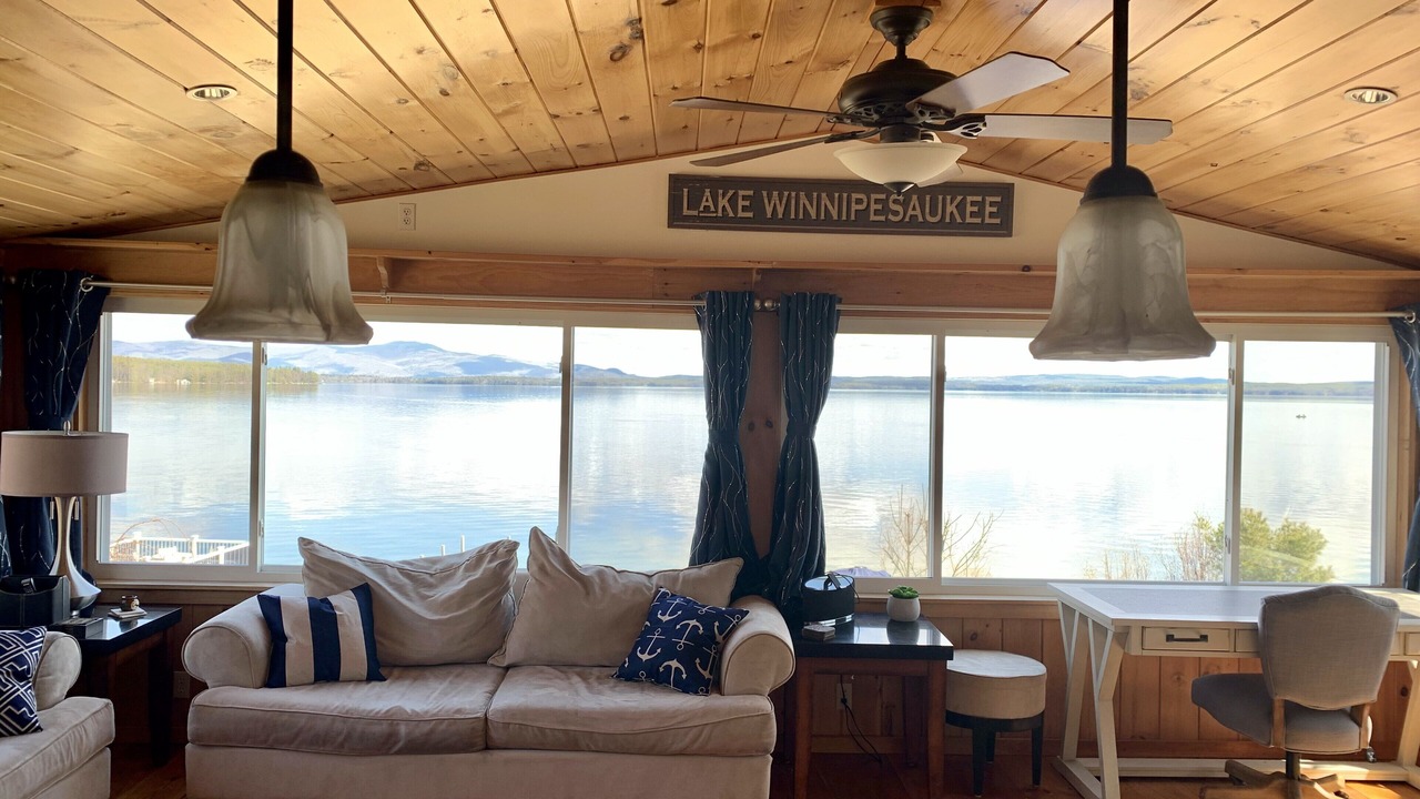 Photo of Livingroom in Gilford
