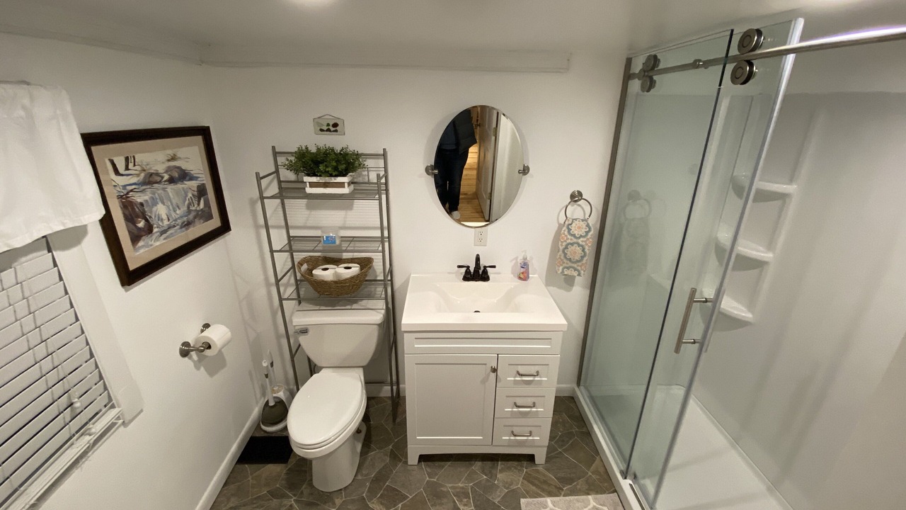 Photo of Bathroom in Valois