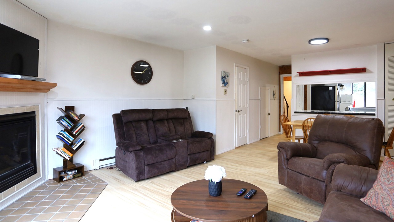 Photo of Livingroom in Waterville Valley