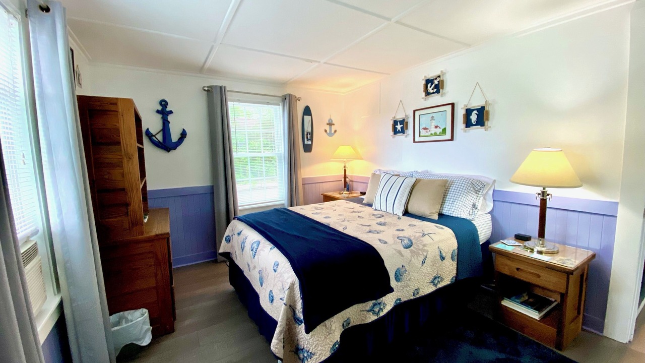 Photo of Bedroom in Wolfeboro