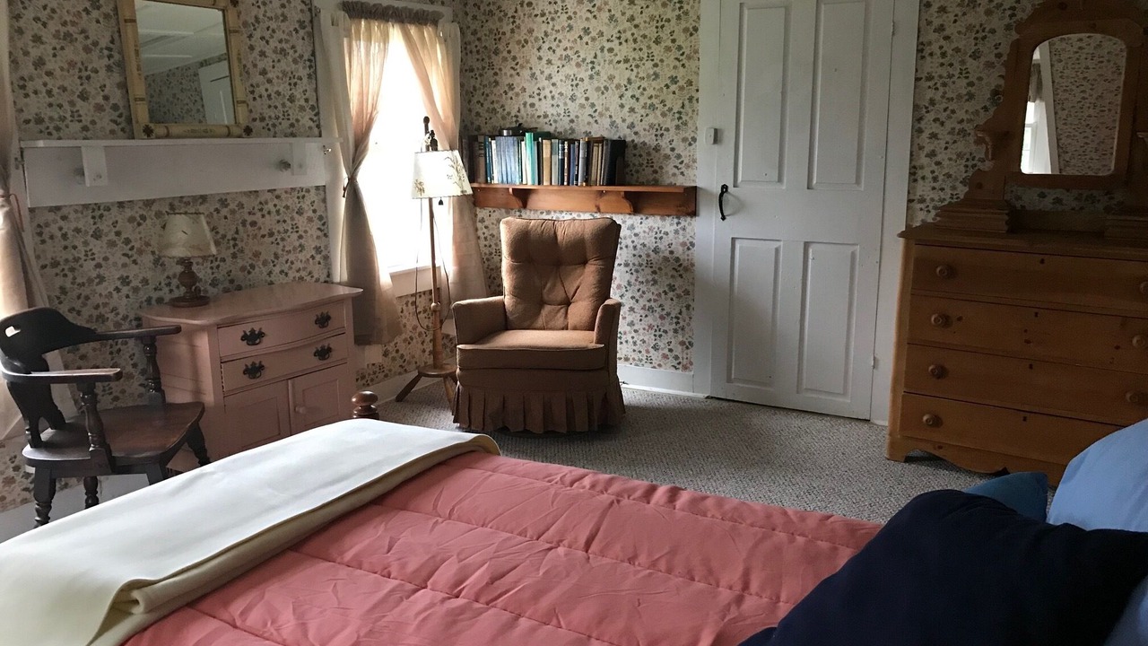 Photo of Bedroom in Wheelock