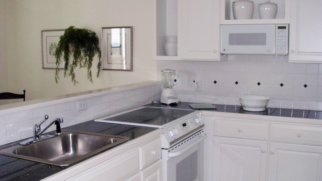 Photo of Kitchen in Misquamicut