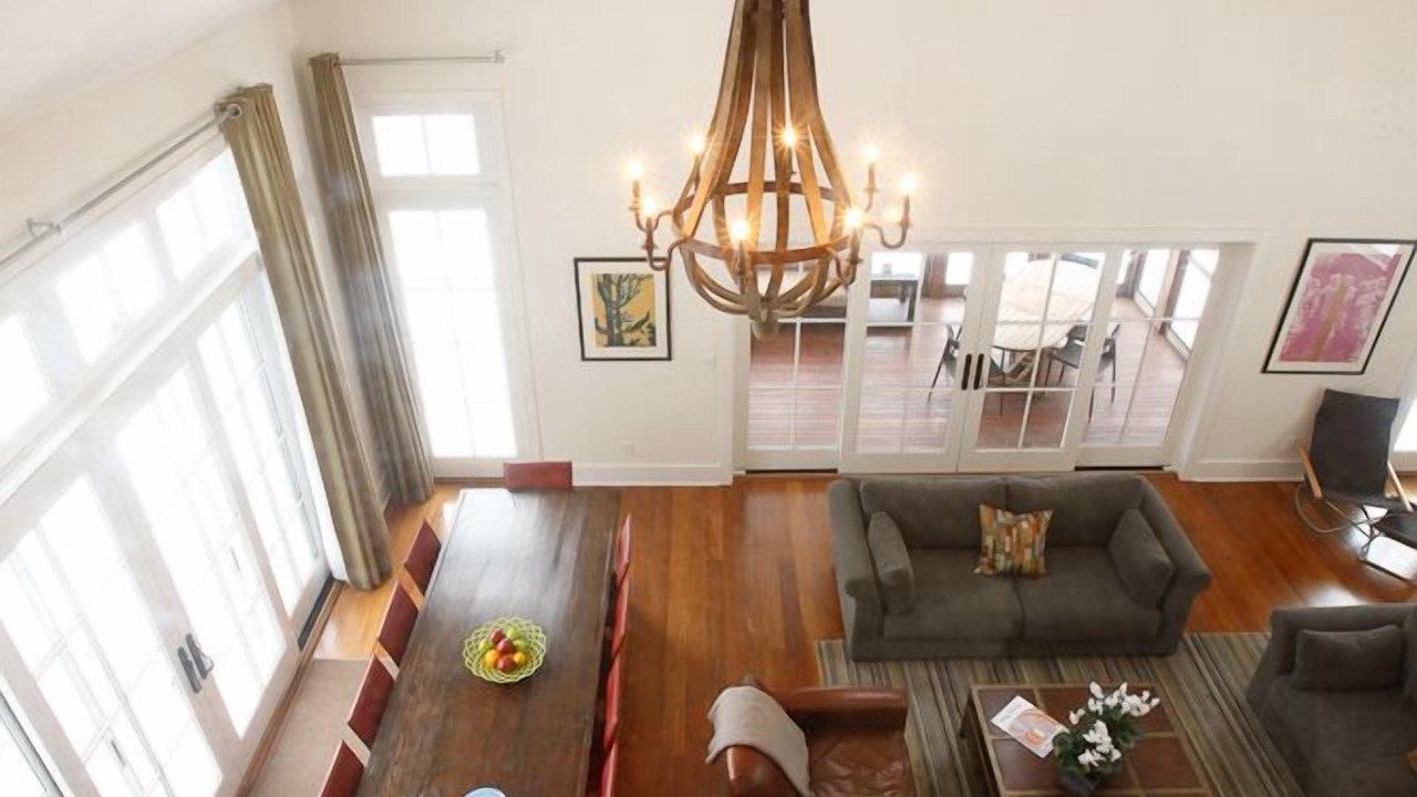 Photo of Bedroom in Lakeside