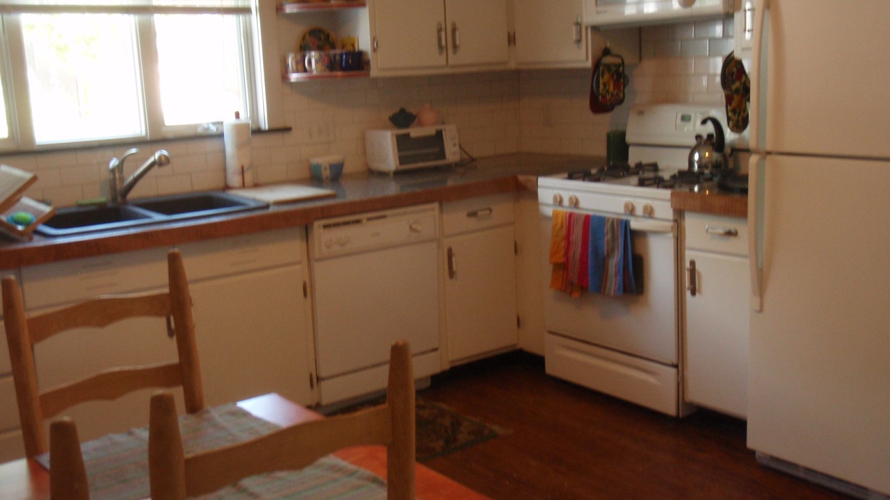 Photo of Kitchen in Warren