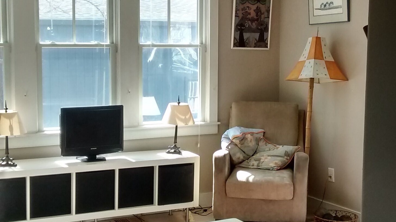 Photo of Livingroom in Warren