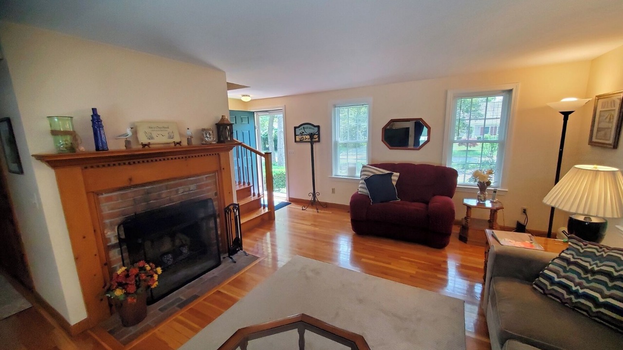 Photo of Livingroom in Hyannis
