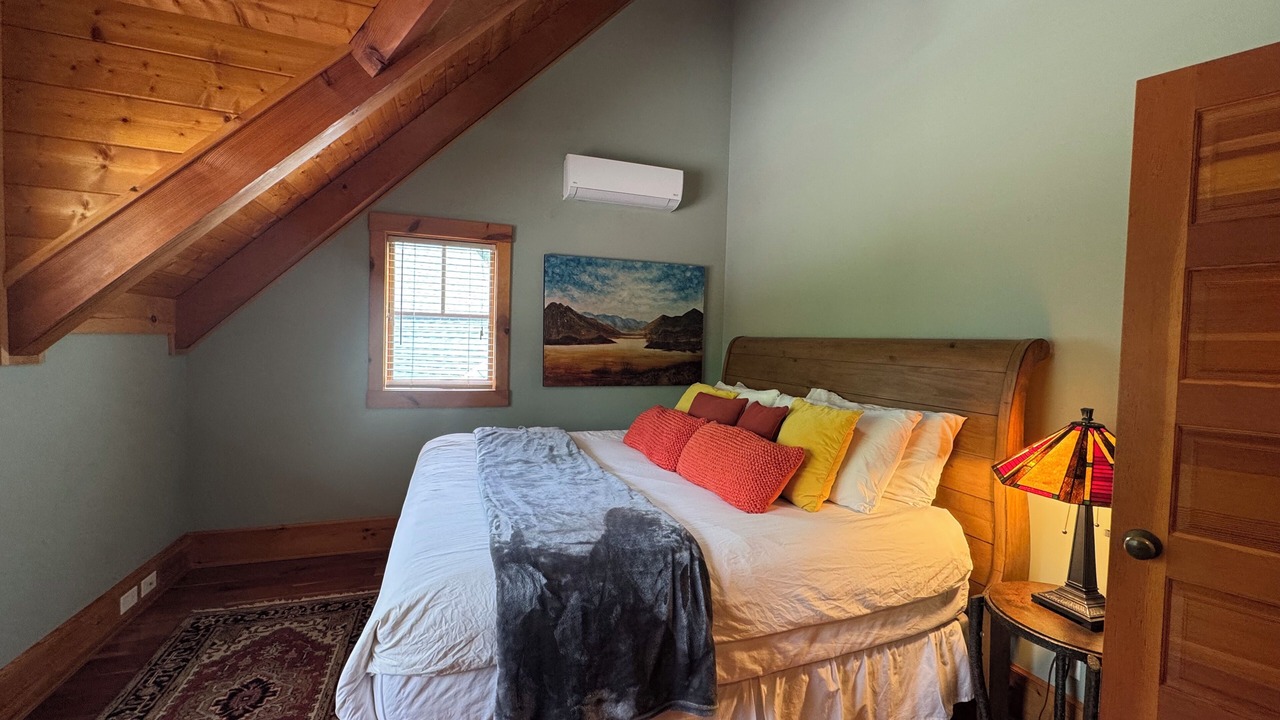 Photo of Bedroom in Lake Placid
