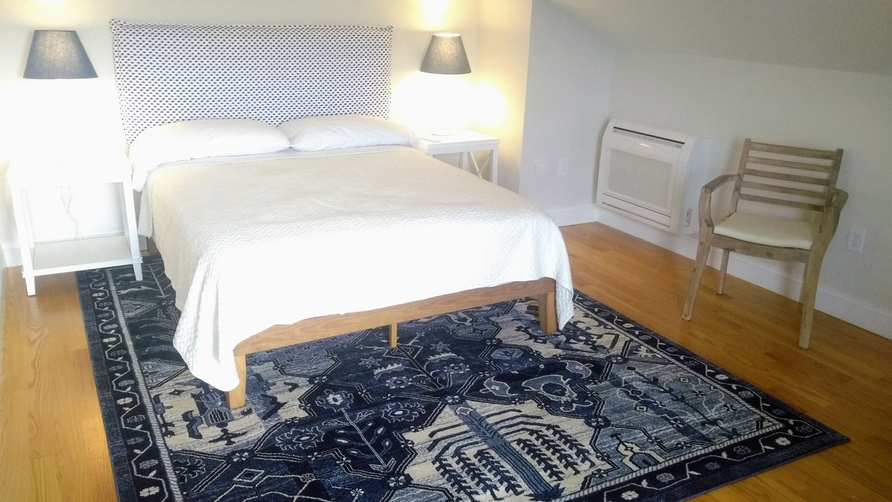 Photo of Bedroom in Newport