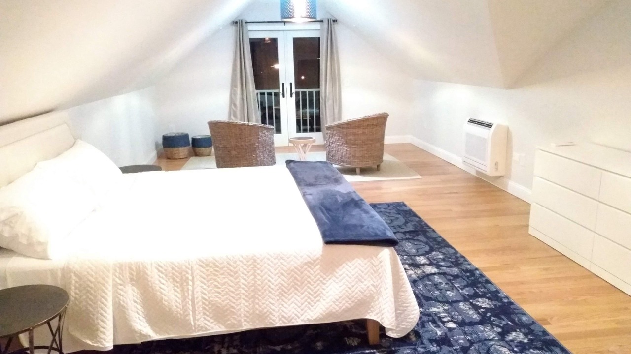 Photo of Bedroom in Newport