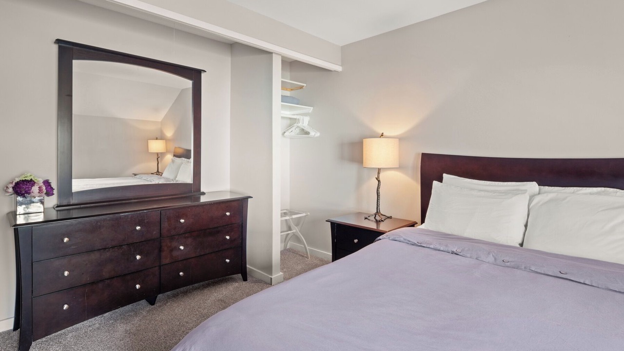 Photo of Bedroom in Warren