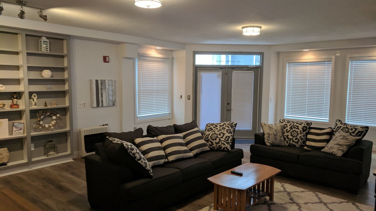 Photo of Livingroom in Fifth Ward