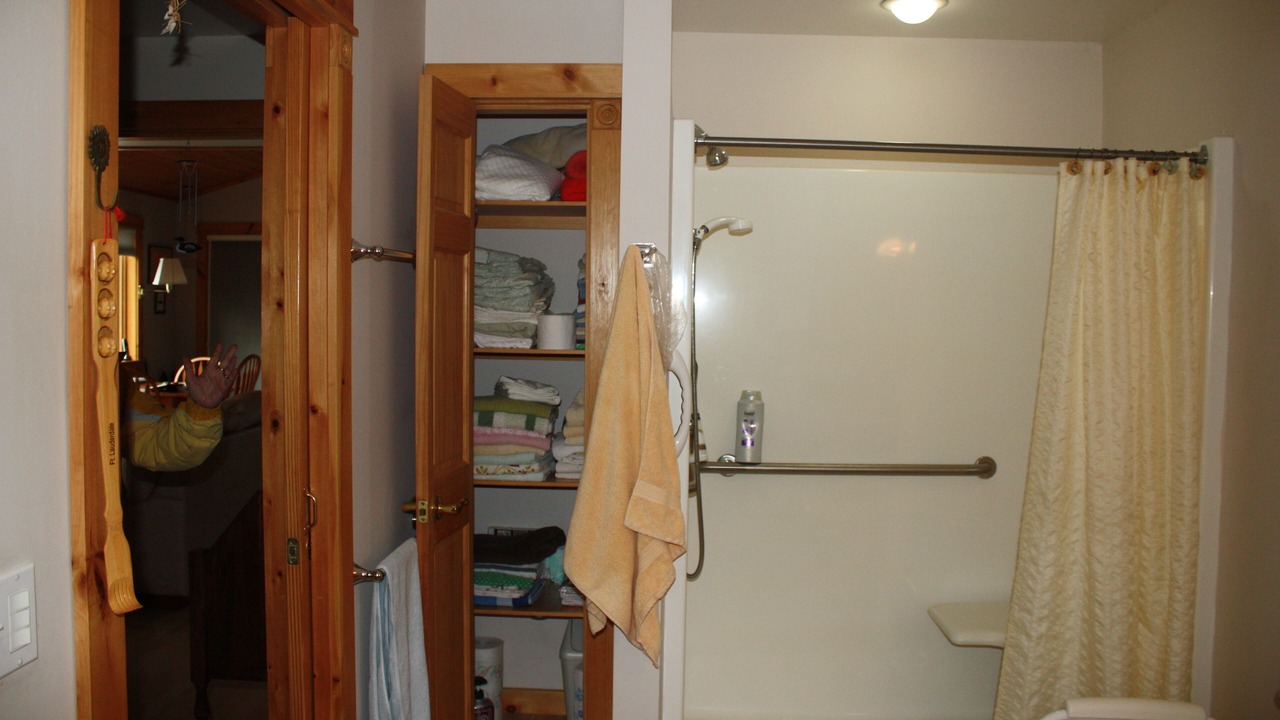 Photo of Bathroom in Sullivan