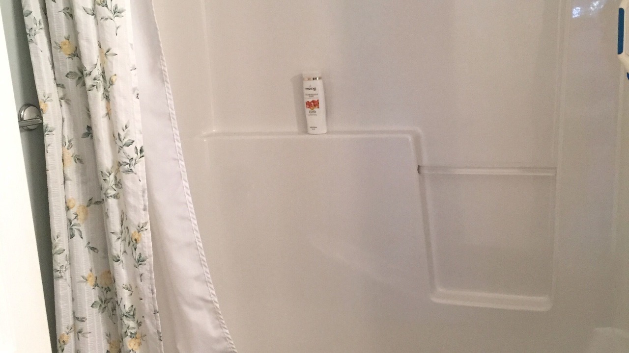 Photo of Bathroom in York Beach