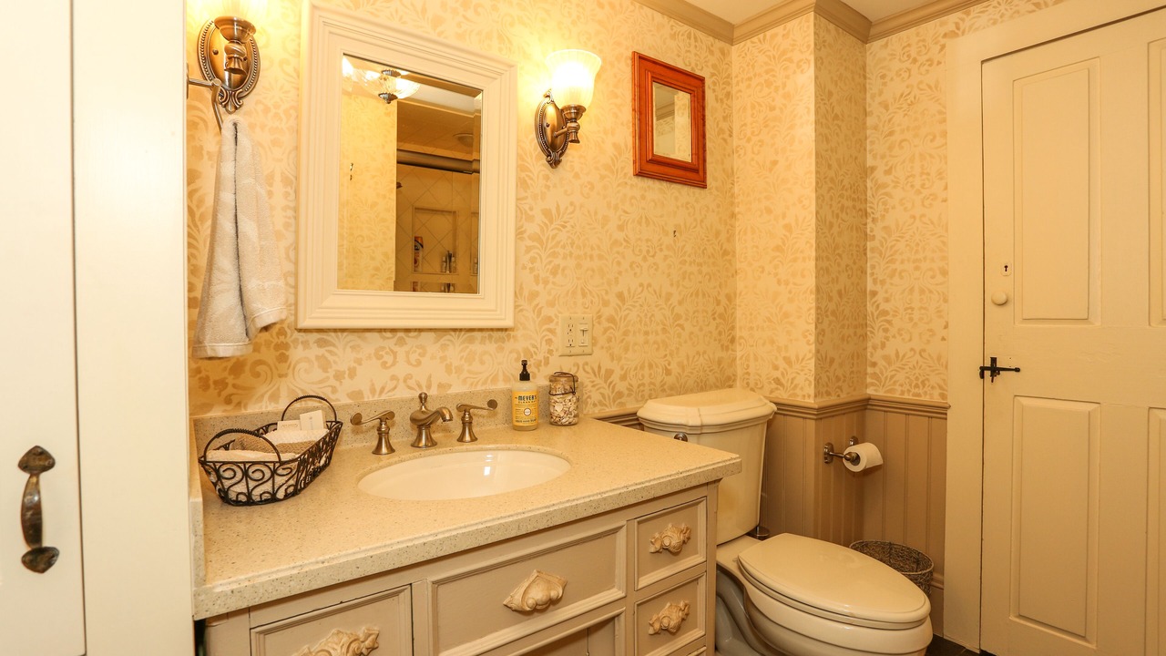 Photo of Bathroom in Marstons Mills