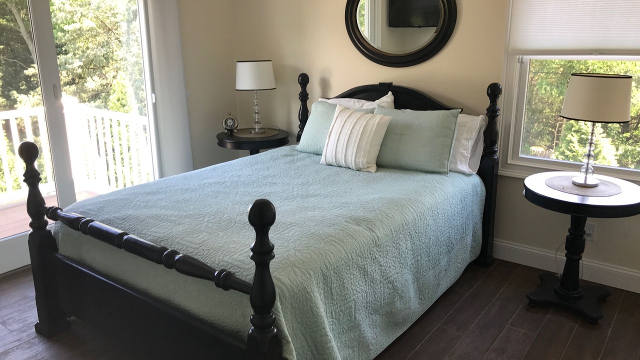 Photo of Bedroom in Noyack