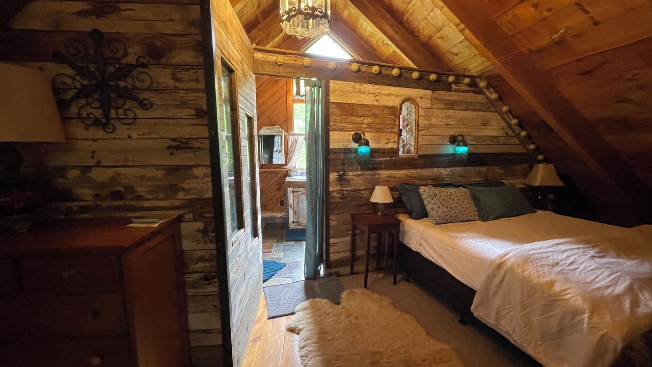 Photo of Bedroom in Cumberland Center