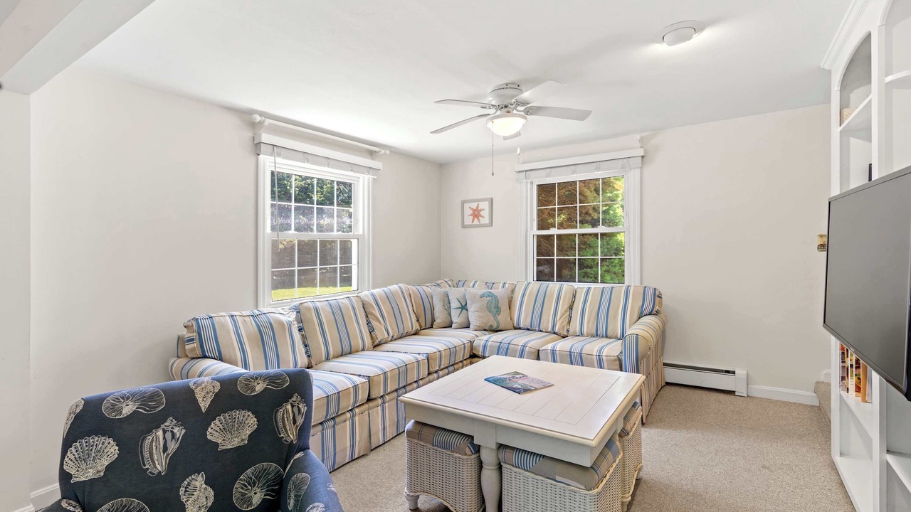 Photo of Livingroom in East Orleans