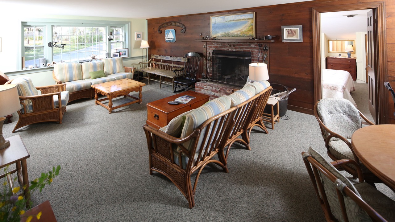 Photo of Livingroom in Chatham