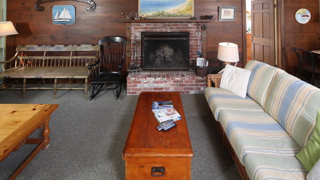 Photo of Livingroom in Chatham