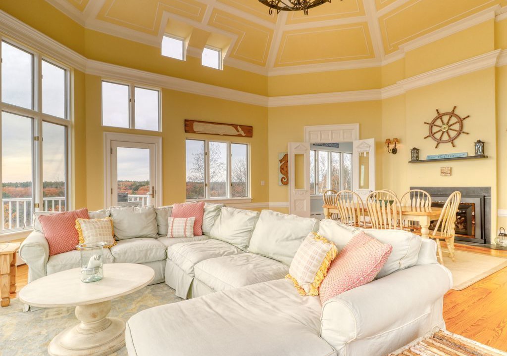 Photo of Livingroom in Phippsburg