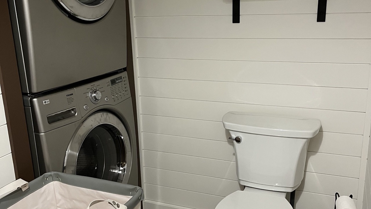 Photo of Bathroom in North Pole