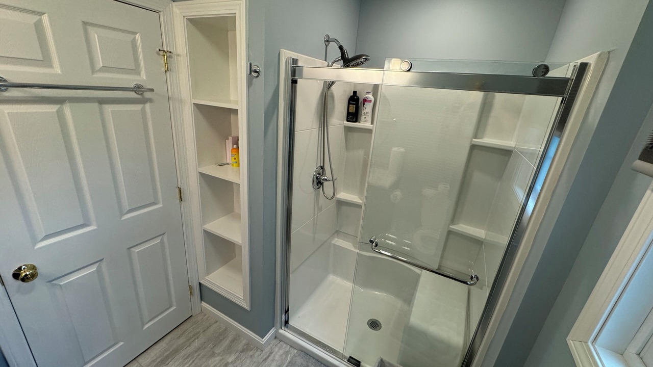 Photo of Bathroom in Ogunquit