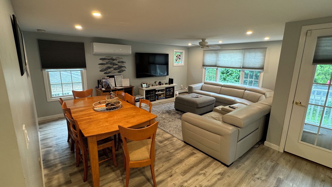 Photo of Livingroom in Ogunquit