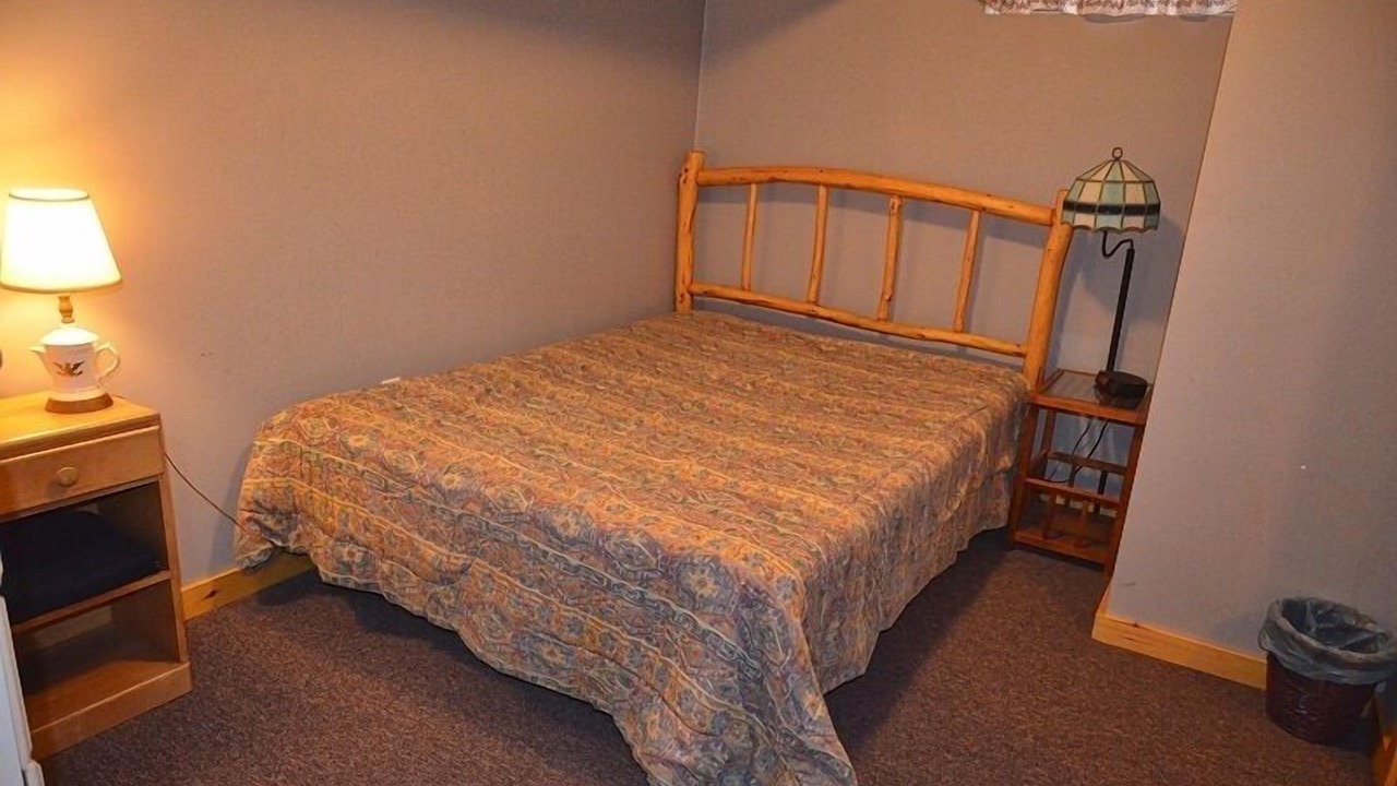 Photo of Bedroom in Eidelweiss Village