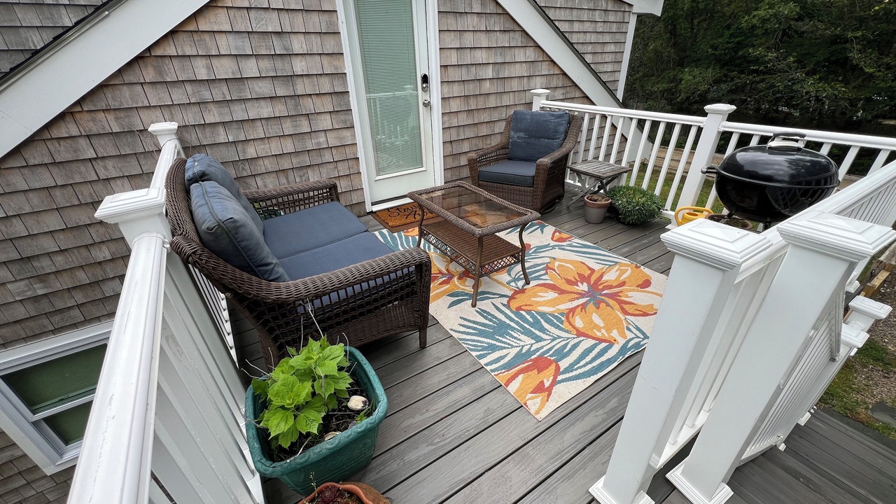 Photo of Patio Balcony in West Tisbury