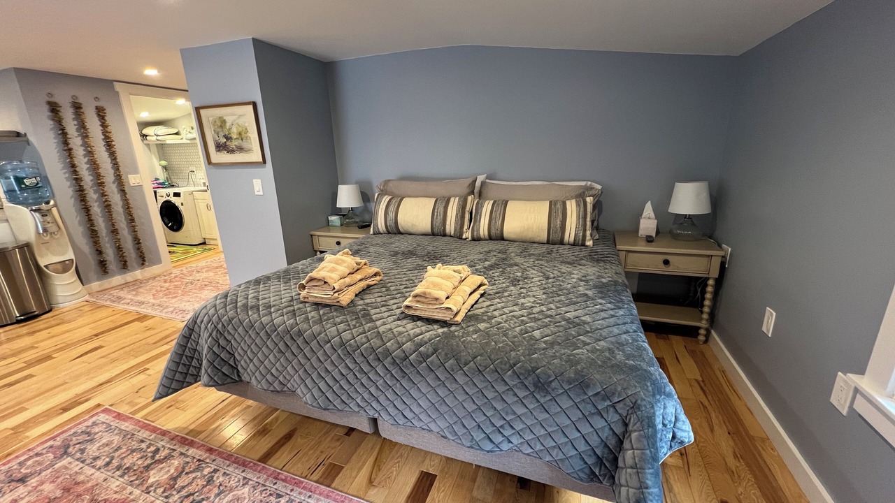 Photo of Bedroom in West Tisbury