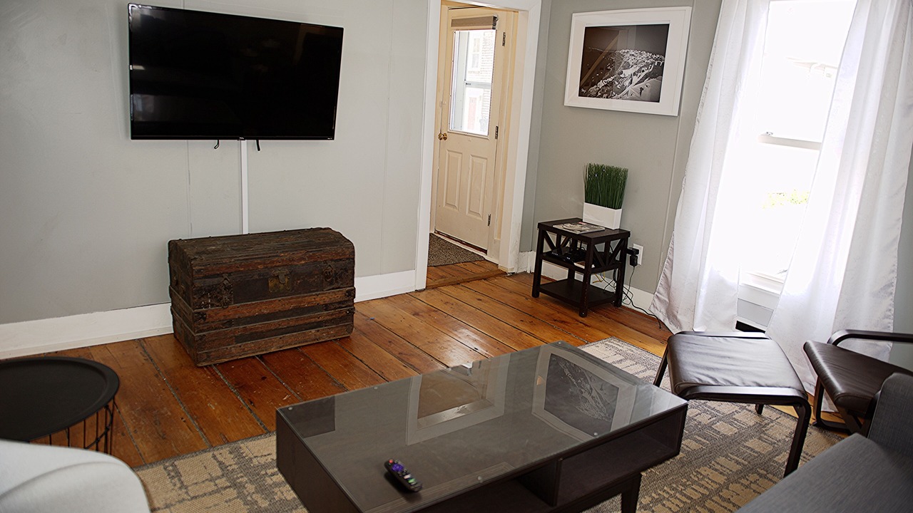 Photo of Livingroom in West End