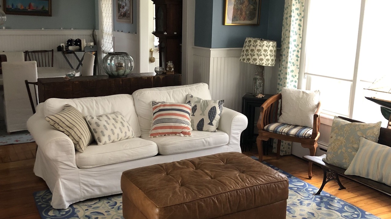 Photo of Livingroom in Cotuit