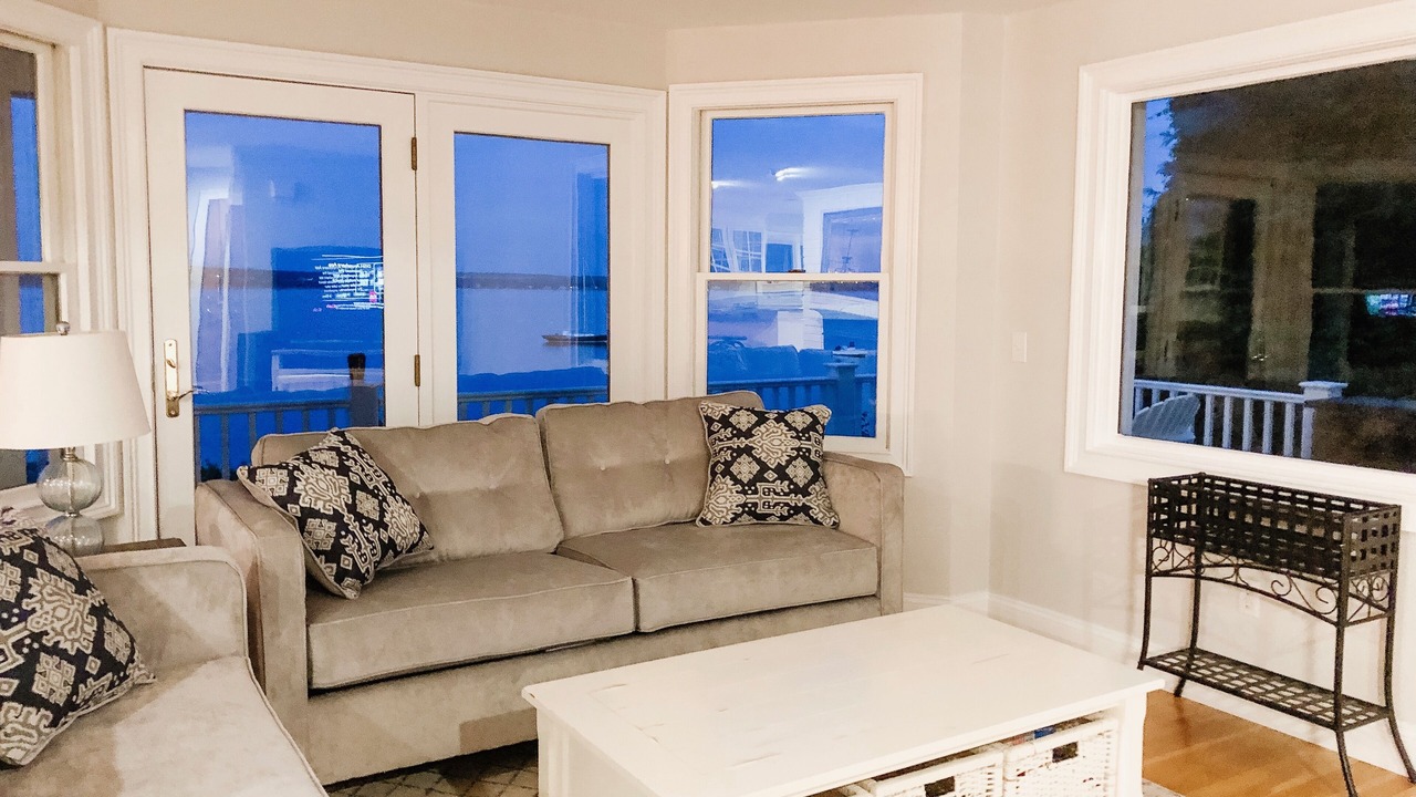 Photo of Livingroom in Portsmouth