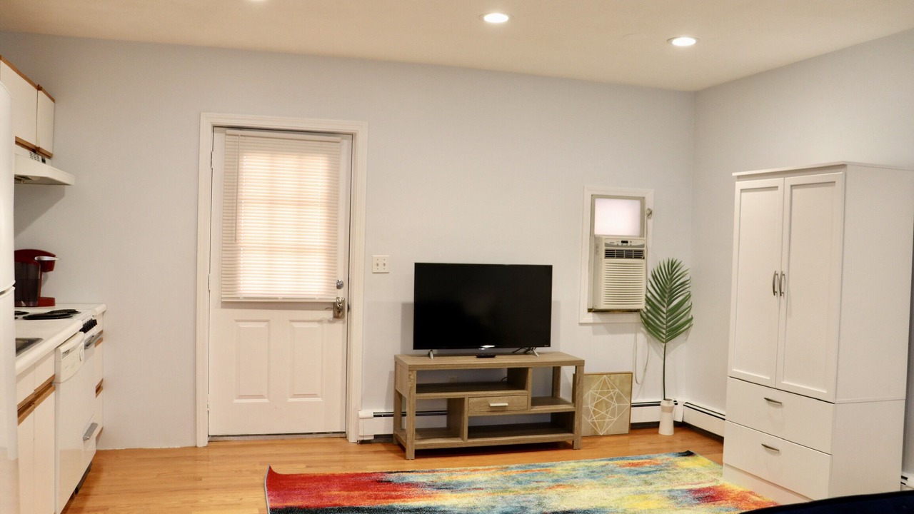 Photo of Bedroom in Porter Square