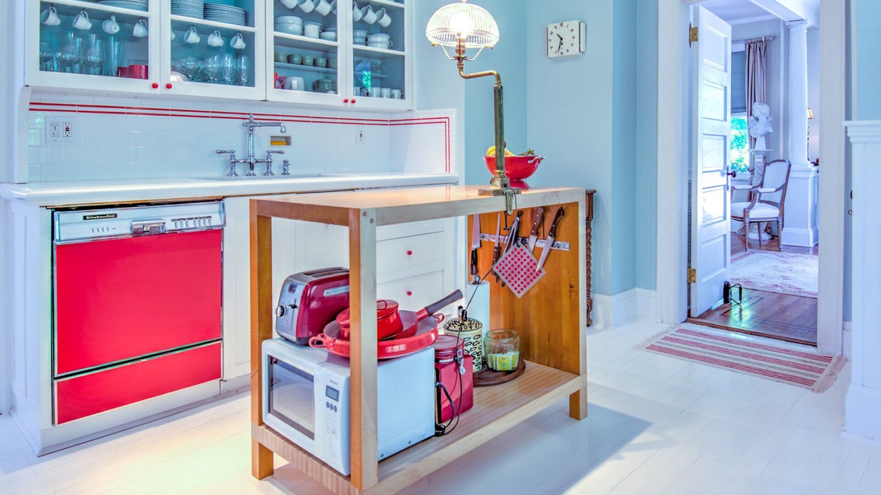 Photo of Kitchen in Village of Southampton